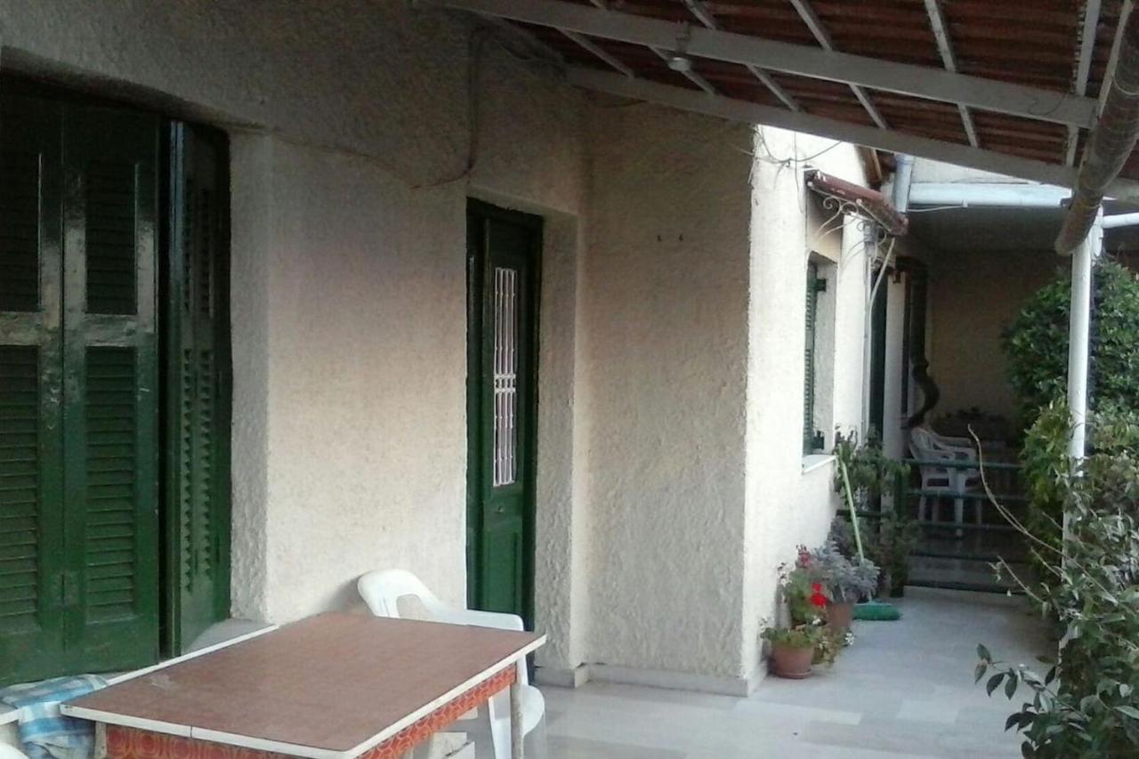 דירות Vrahati Cozy House 3 מראה חיצוני תמונה