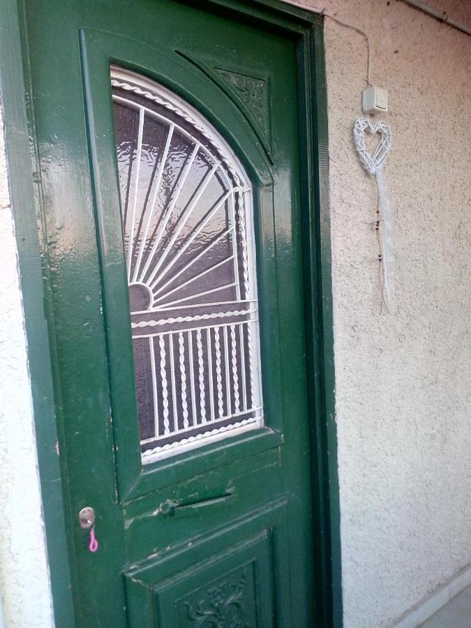 דירות Vrahati Cozy House 3 מראה חיצוני תמונה